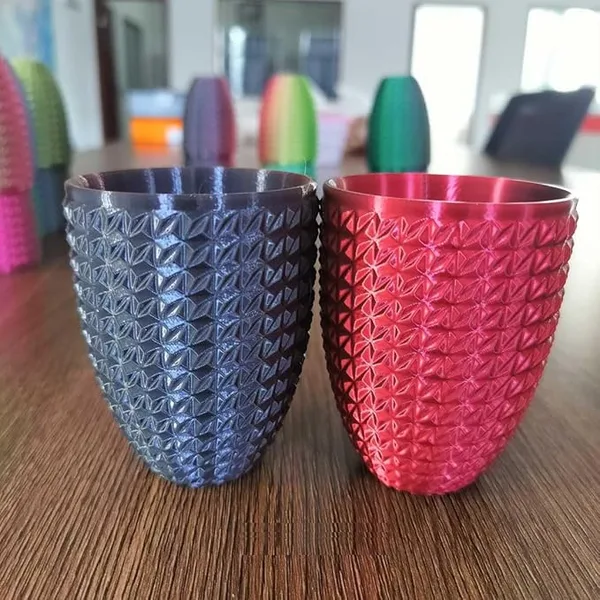 CC3D PLA Silk Black/Red